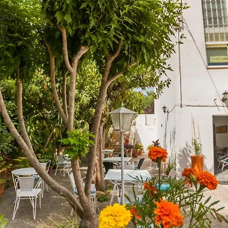 Cruz Гостевой дом Тосса-де-Мар