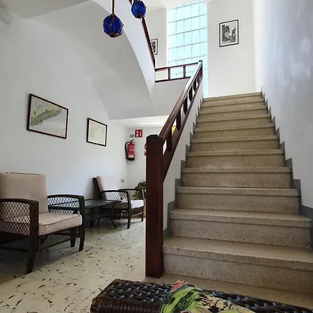 Cruz Πανσιόν Τόσα ντε Μαρ